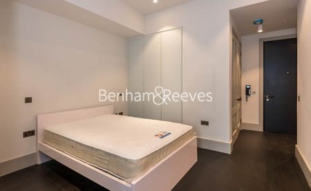 Studio flat to rent in 55 Victoria Street, Victoria, SW1 - Photo 3