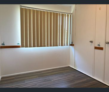 Family Home with 3 Bay Shed - Photo 4