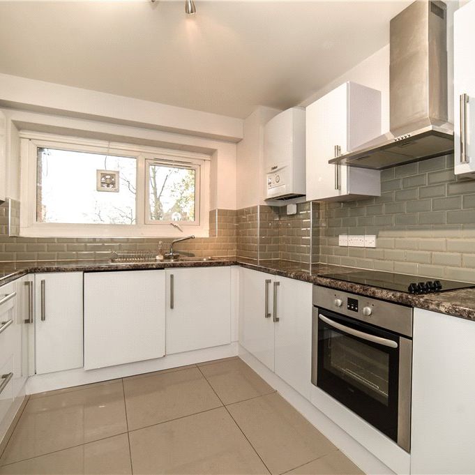 High Trees, London, SW2 3PH - Photo 1