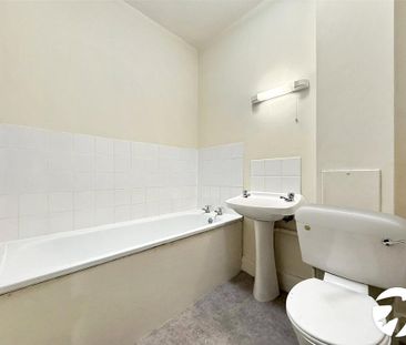 2 bedroom flat to rent - Photo 6