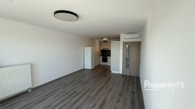 Pronájem bytu 2+kk 54,2 m - Fotografie 1