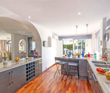 Luxury Villa for rent in Marbella, Andalusia - Photo 6