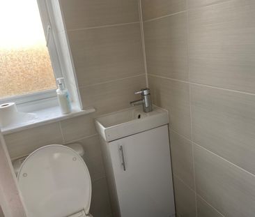 Studio Flat, Wavertree Road, L7 - Photo 4