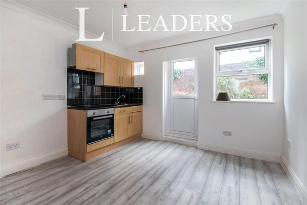 1 bedroom house to rent - Photo 1