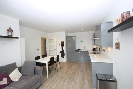 1 bedroom apartment to rent - Photo 5