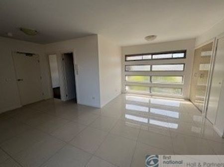 9 / 16 Noble Street, Dandenong - Photo 5