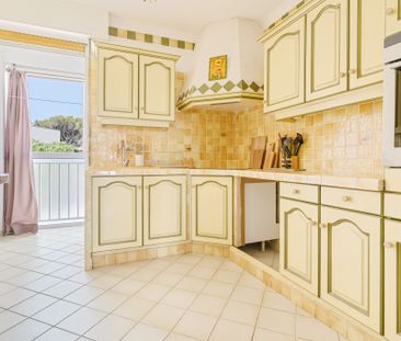 Location Appartement 3 pièces 65m² SAUSSET LES PINS 13960 - Photo 5