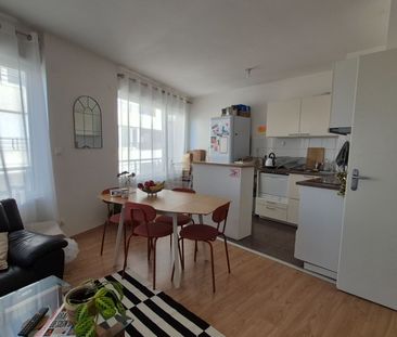 Location Appartement 2 pièces 44m² - Photo 4