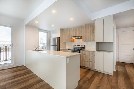 142 Notre-Dame street, Repentigny, QC - Photo 4
