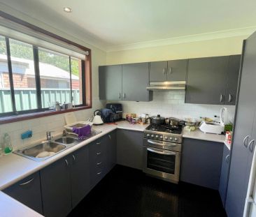 12 David Street, Wentworth Falls. - Photo 3