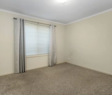 Light Filled Two Bedroom Homette in Popular Morphett Vale - Photo 6