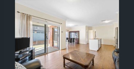 Beautiful Family Home in a Convenient Location - Photo 3