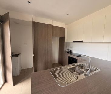 105 Lilliana Boulevard, Carrum Downs, Vic 3201 - Photo 6