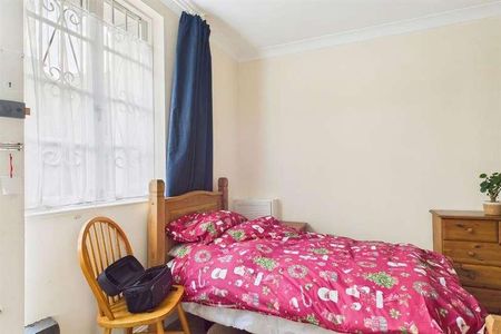 Kent House, Kents Road, Wellswood, Torquay, TQ1 - Photo 3