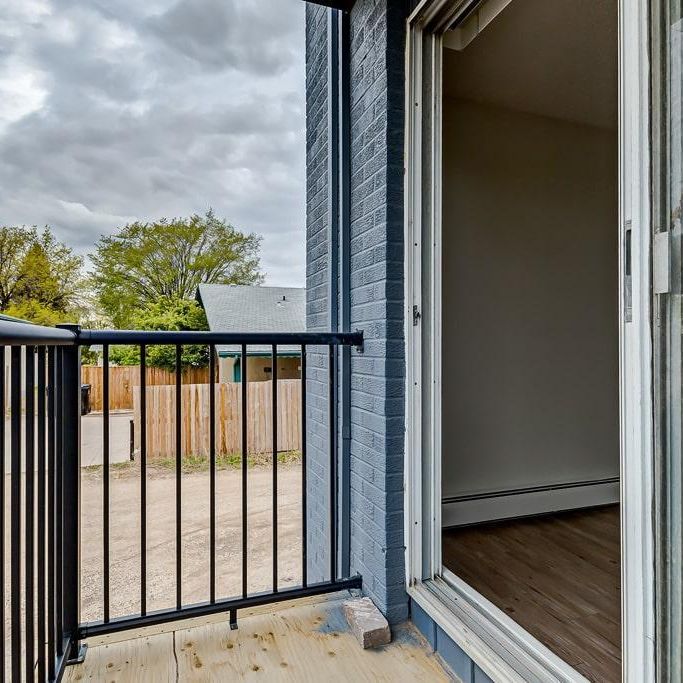 2 Bedroom - Photo 1