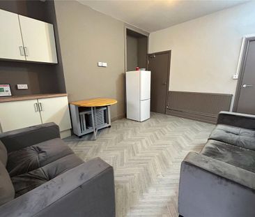 5 bedroom house to rent - Photo 1