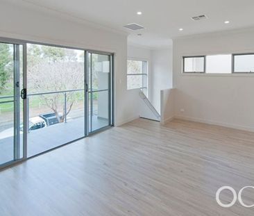 Open the Door to Modern Living - Photo 1