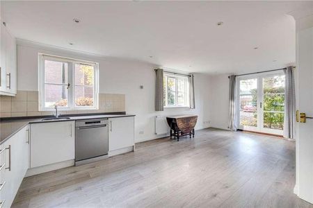 Brompton Park Crescent, London, SW6 - Photo 3