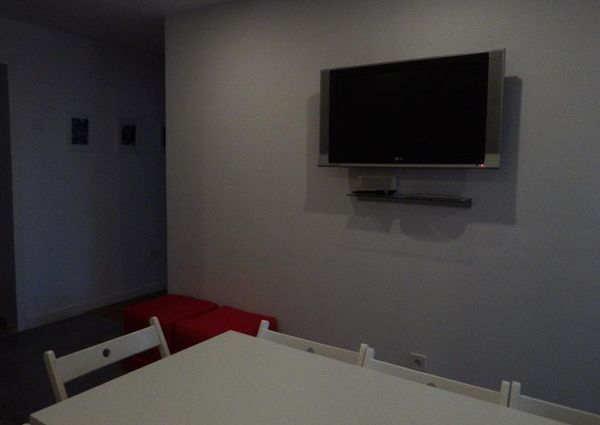 Quarto para estudante alegre e calmo em Lisboa Alvalade
