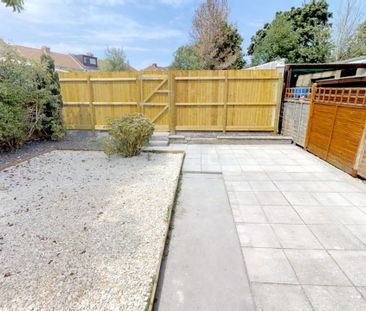 Double Ensuite - Near Major Employers - Photo 6