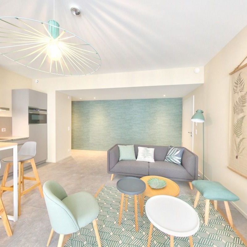 FURNISHED RESIDENCE “PETITE COUR” STUDIOS WITH HOTEL SERVICES - Photo 1