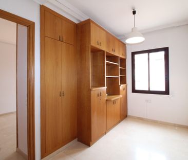 Piso de alquiler en Rambla Principal, Centre Vila - Photo 1