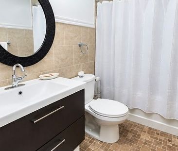 For Lease - 14 Thornton Avenue Unit# Main Floor, Toronto, Ontario - Photo 6