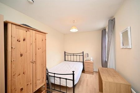 61b Ulsterville Avenue, Belfast, BT9 7AT - Photo 2