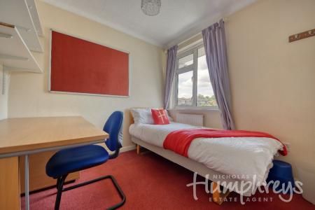 Kemsing Gardens, Canterbury, CT2 - Photo 2