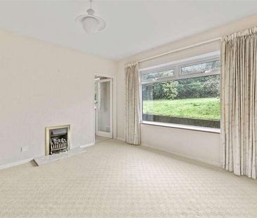 Centre Drive, Epping, CM16 - Photo 3