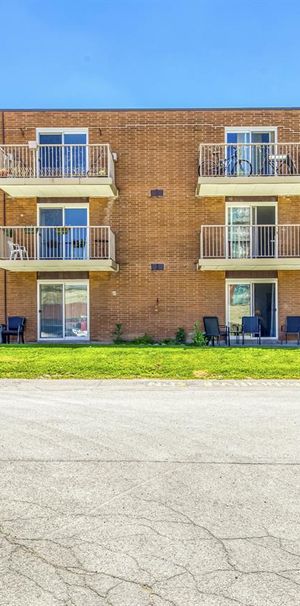 Henley & Cypress Gardens Apartments - Photo 1