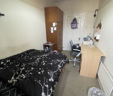 4 bedroom house share to rent - Photo 4