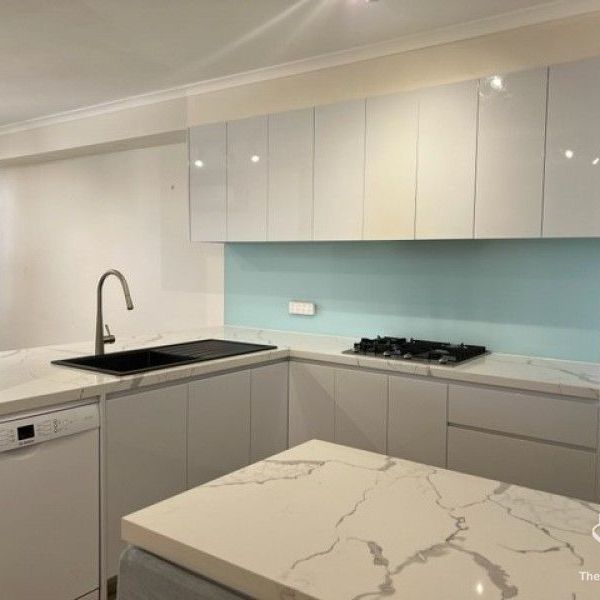 Modern Two-Bedroom Apartment in the Prestigious Palladium Building â Pyrmont - Photo 2