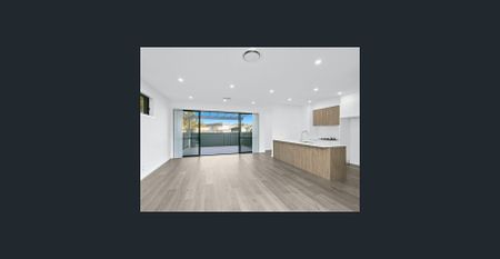 Stunning Townhouse in Convenient Location - Photo 2