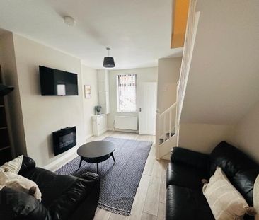 43 Glenvarlock Street, Belfast, BT5 5GS - Photo 6