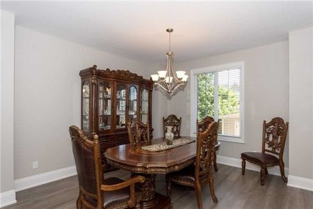 For Lease - 43 Crew Crescent, Vaughan, Ontario - Photo 3