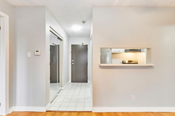 For Lease - 189 Lake Driveway Way Unit# 404, Ajax, Ontario - Photo 1