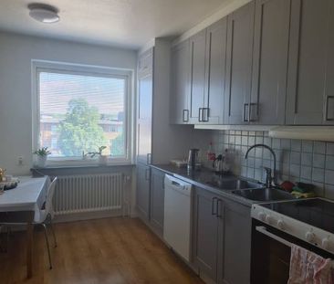 Malmgatan, Smålandsstenar - Photo 1
