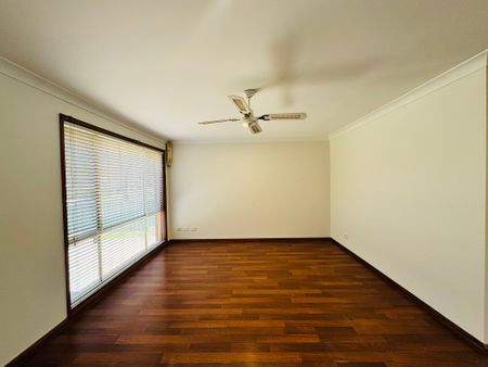 Neatly Presented Three Bedroom Home In Buttaba - Photo 3