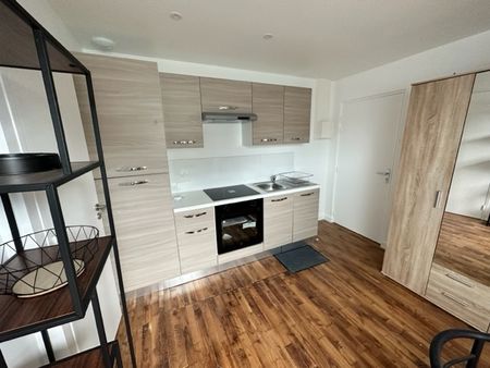 A louer Brest proximité immédiate facs sudio meublé neuf - Photo 3