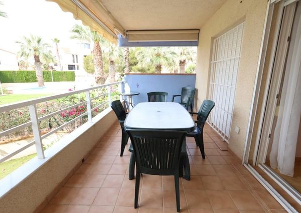 Apartamento bajo en Aguamarina.