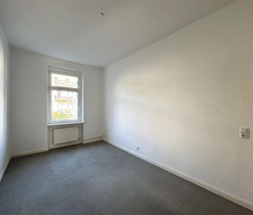 Charmante 3-Raum-Wohnung in Stadtfeld Ost - Foto 1