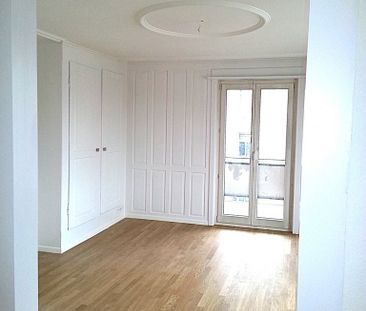 Zweckmässige Altbauwohnung mit Atmosphäre - Photo 3