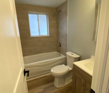 56 Dundas Street Unit 2, 2 bed, 1 bath - Photo 5