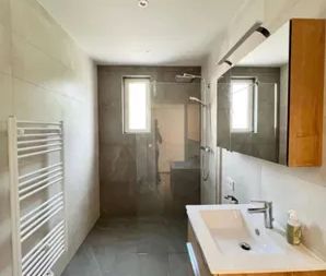 Voll möbliert und saniert - direkt U1 Neulaa - nähe FH Campus und Therme Oberlaa - Photo 3