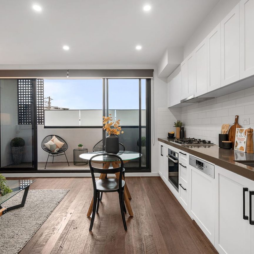 102/33 Ryan Street, Footscray, Vic 3011 - Photo 1