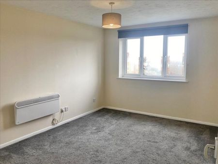 1 bedroom flat to rent - Photo 2