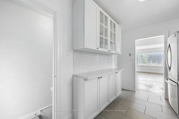 Detached Home For Lease | E8469718 - Photo 1