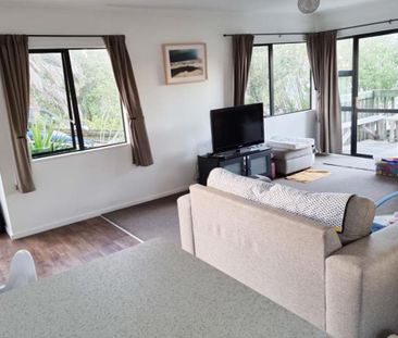 Stanmore Bay, 26 Jean Place - Photo 1