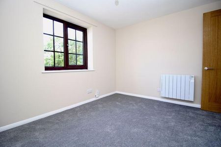 1 bedroom terraced house to rent - Photo 3